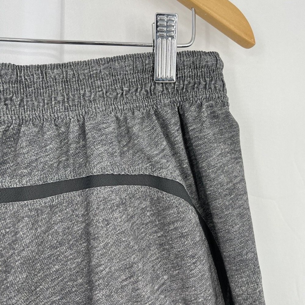 Lululemon Men's L Pace Breaker Shorts Gray 9" Inseam Liner Activewear Gym - Picture 7 of 10
